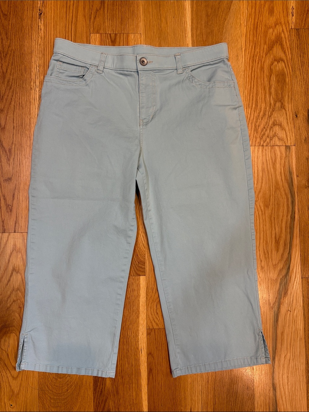 Women’s Merona Capris, Size 12